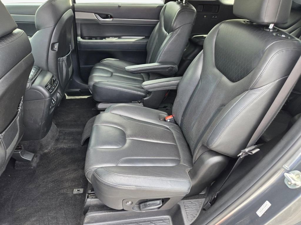 Used 2021 Hyundai Palisade SEL w/ Premium Package FWD image 18