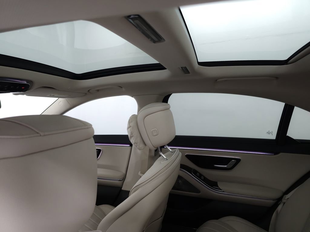 Used 2023 Mercedes-Benz S 500 4MATIC image 27