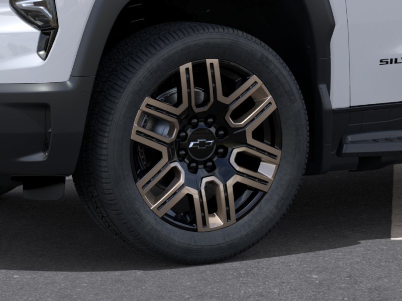 New 2026 Chevrolet Silverado EV LT w/ LPO, Bronze Package AWD/4WD image 9
