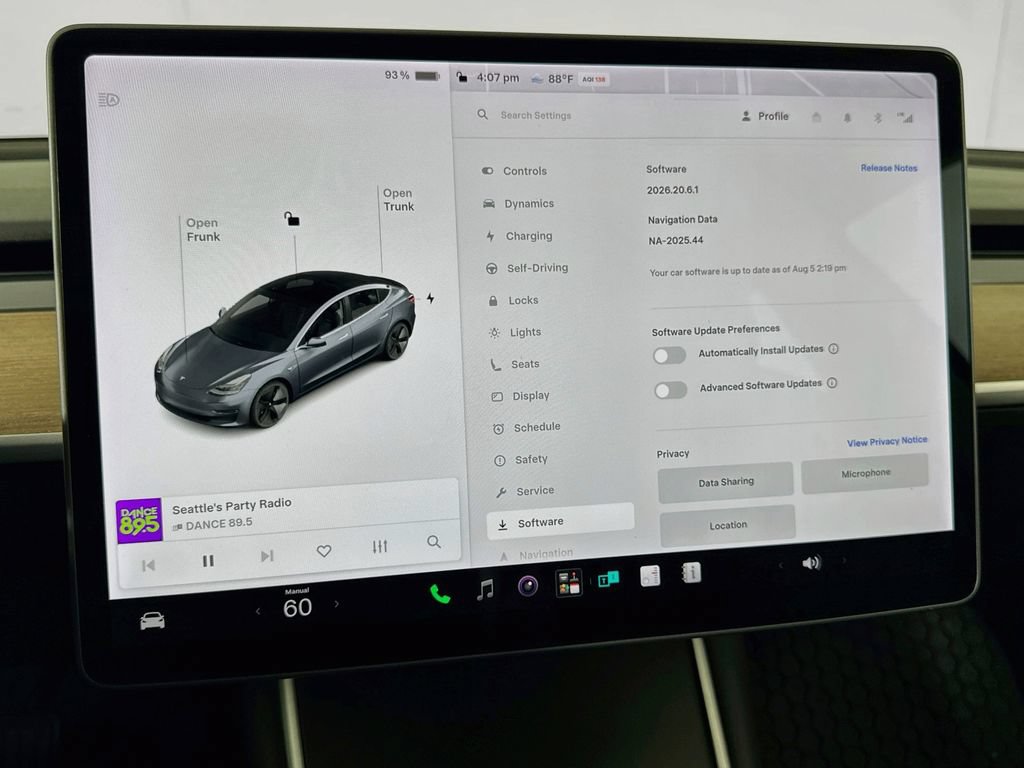 Used 2018 Tesla Model 3 Mid Range RWD image 44