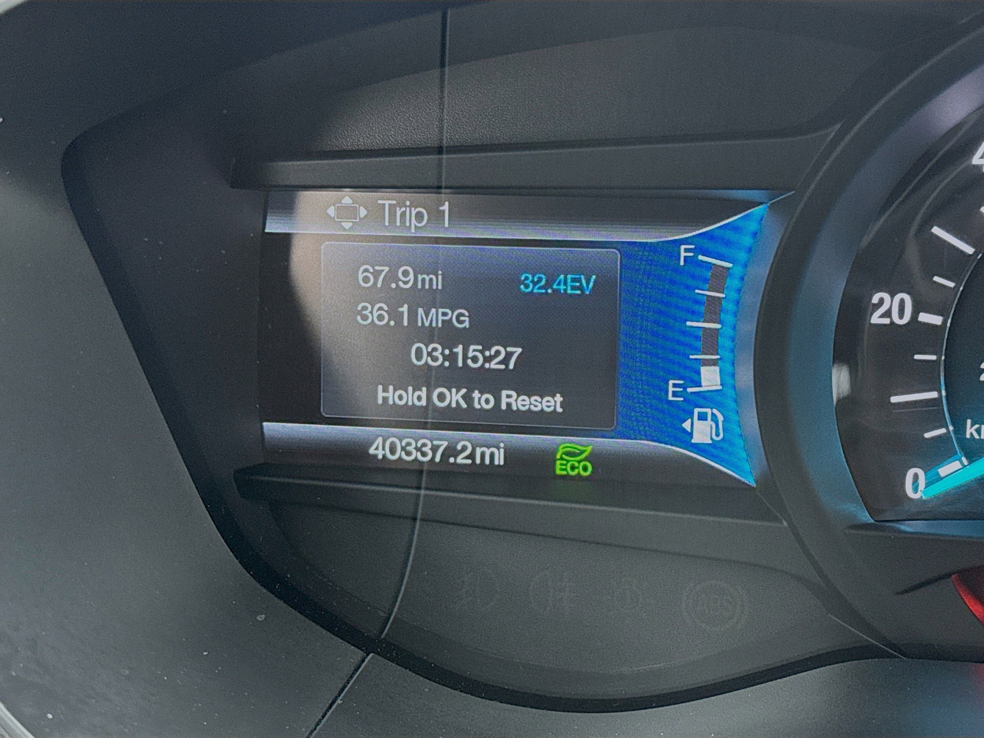 Used 2018 Ford Fusion SE w/ Equipment Group 601A FWD image 8