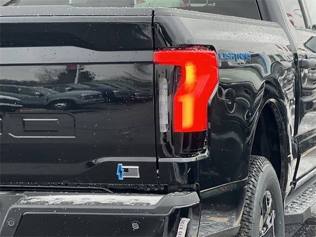 New 2025 Ford F150 Lightning XLT image 5