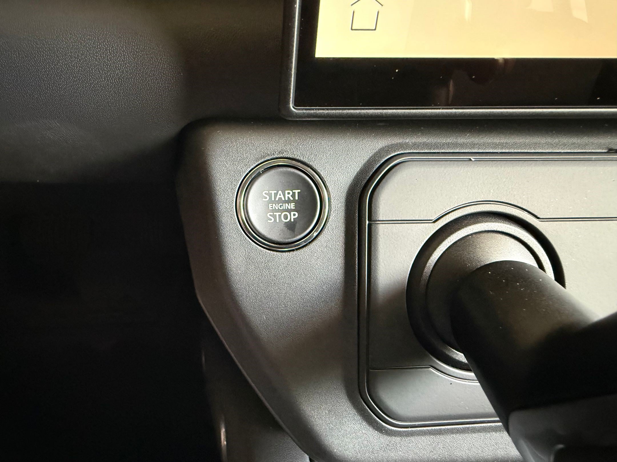 New 2026 Land Rover Defender 110 S AWD/4WD image 19