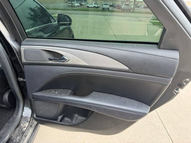 Used 2017 Lincoln MKZ Premiere FWD image 18