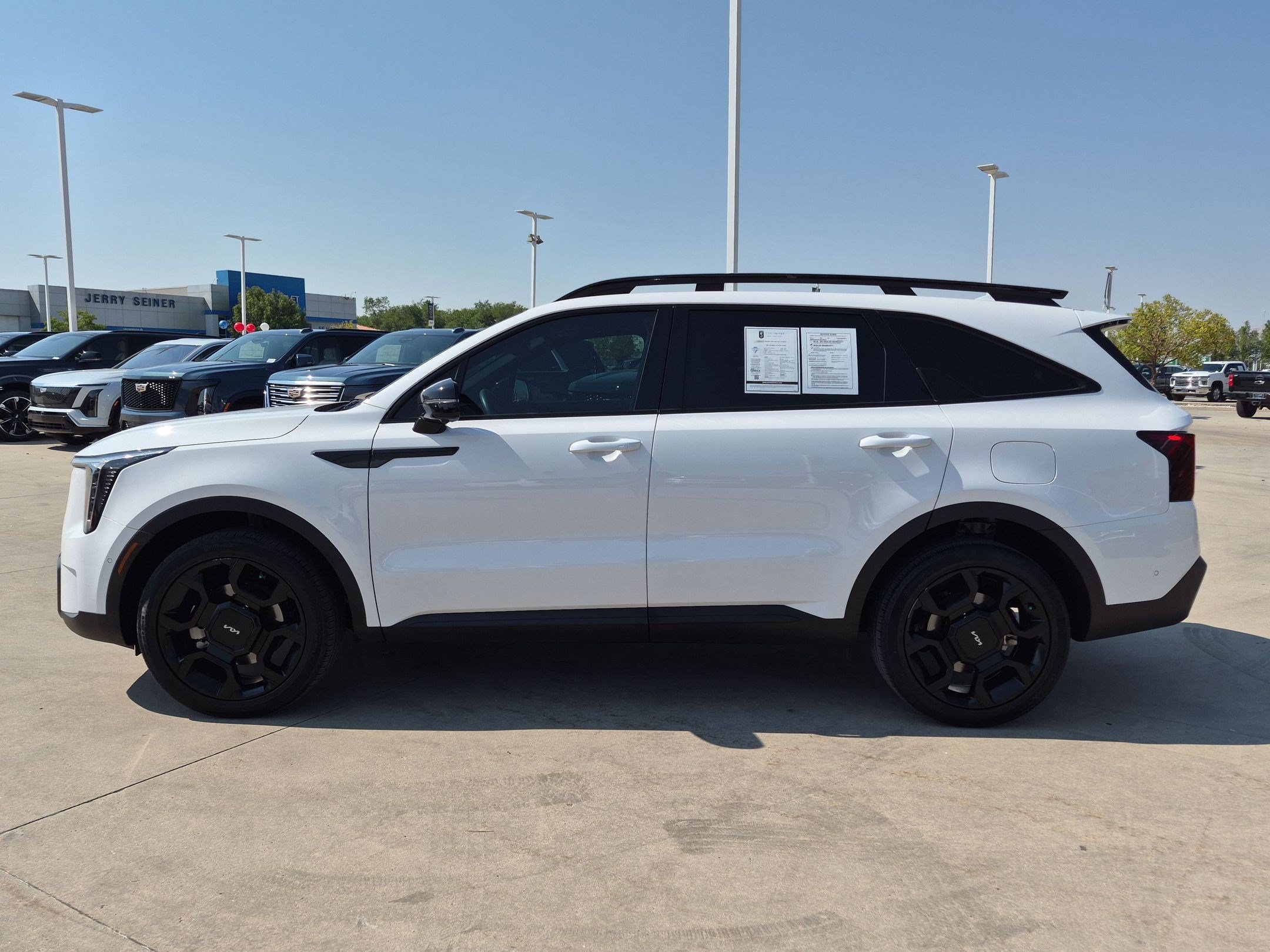 Certified 2024 Kia Sorento SX Prestige w/ Olive Brown Leather Package AWD/4WD image 2