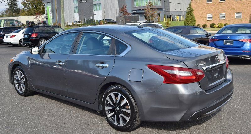 Used 2018 Nissan Altima 2.5 SV image 7