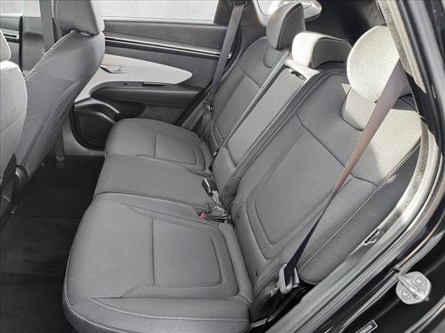 Used 2024 Hyundai Tucson SE image 17