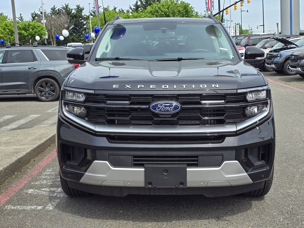 New 2026 Ford Expedition Max Platinum AWD/4WD image 2