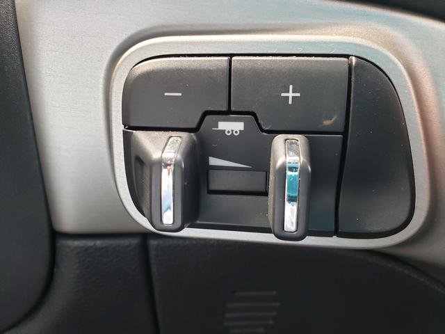 Used 2019 Dodge Durango SXT image 21