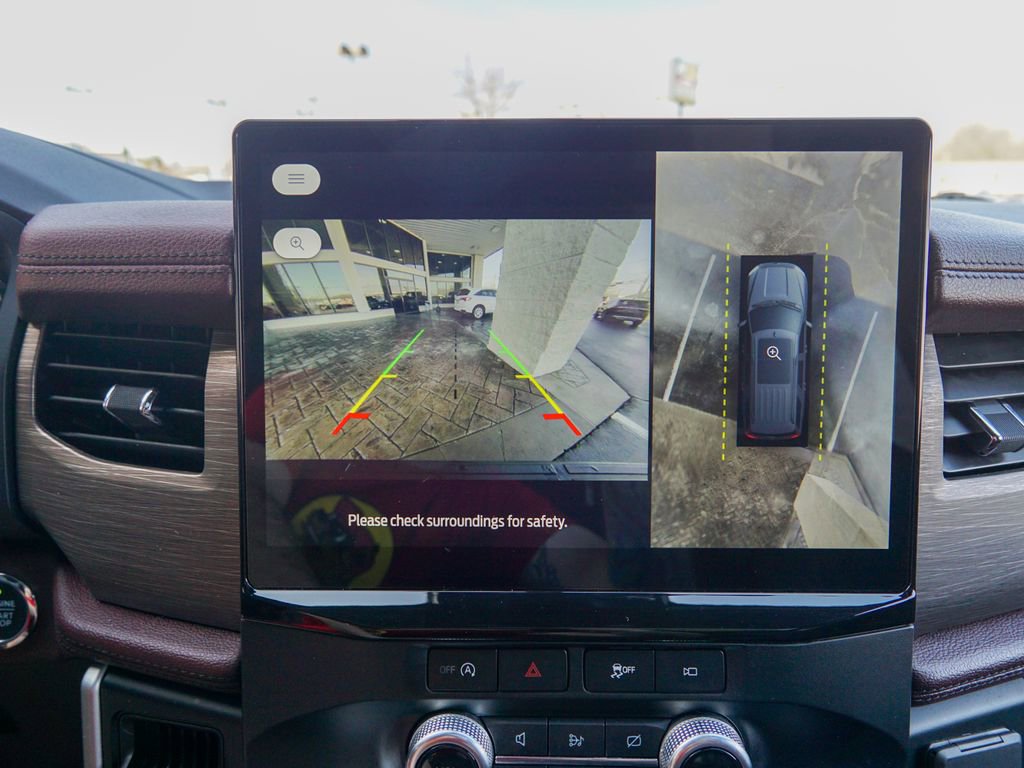 Used 2024 Ford Expedition Max Limited image 32