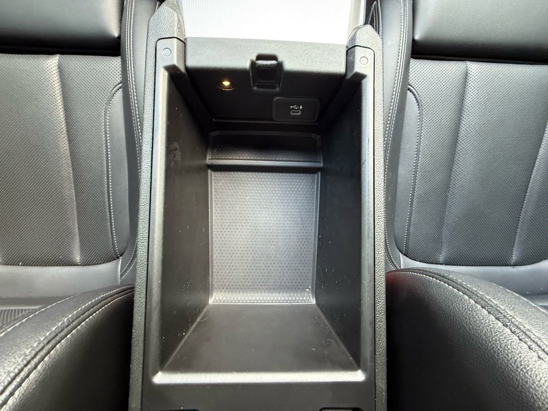 Used 2022 BMW 330e xDrive image 17