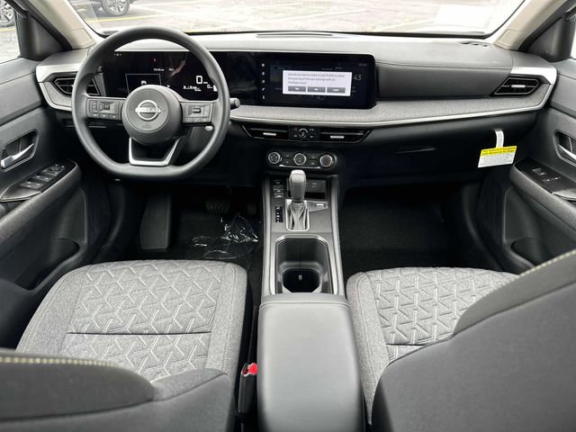 New 2025 Nissan Kicks SV w/ SV Premium Package image 12
