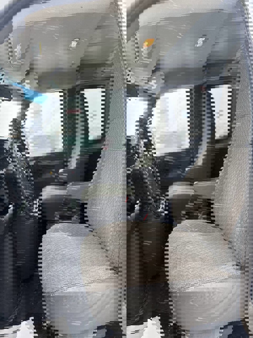 Used 2021 Chevrolet Express 2500 w/ Driver Convenience Package image 8