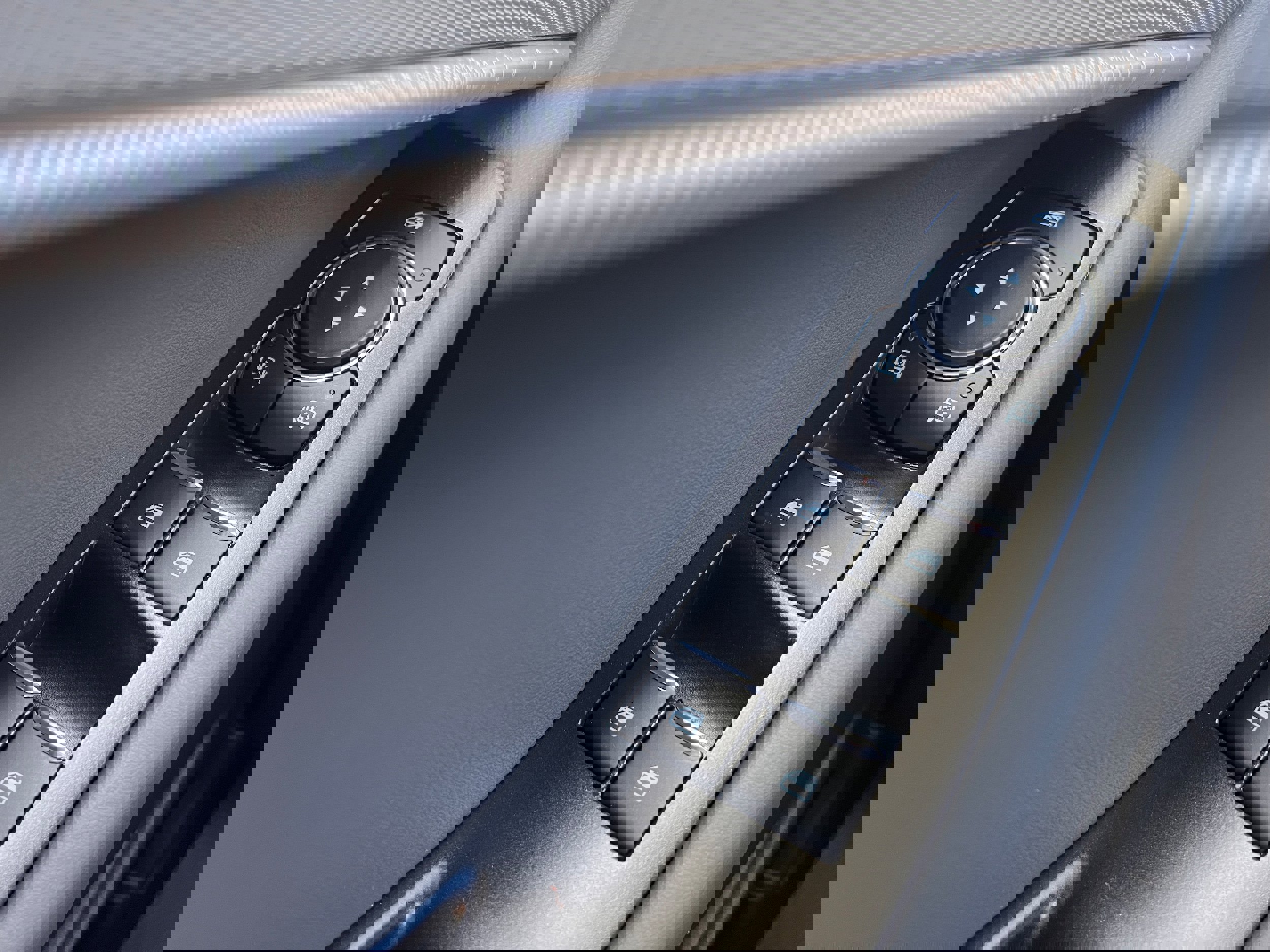 New 2026 Ford Explorer Active w/ Active Comfort Package image 19