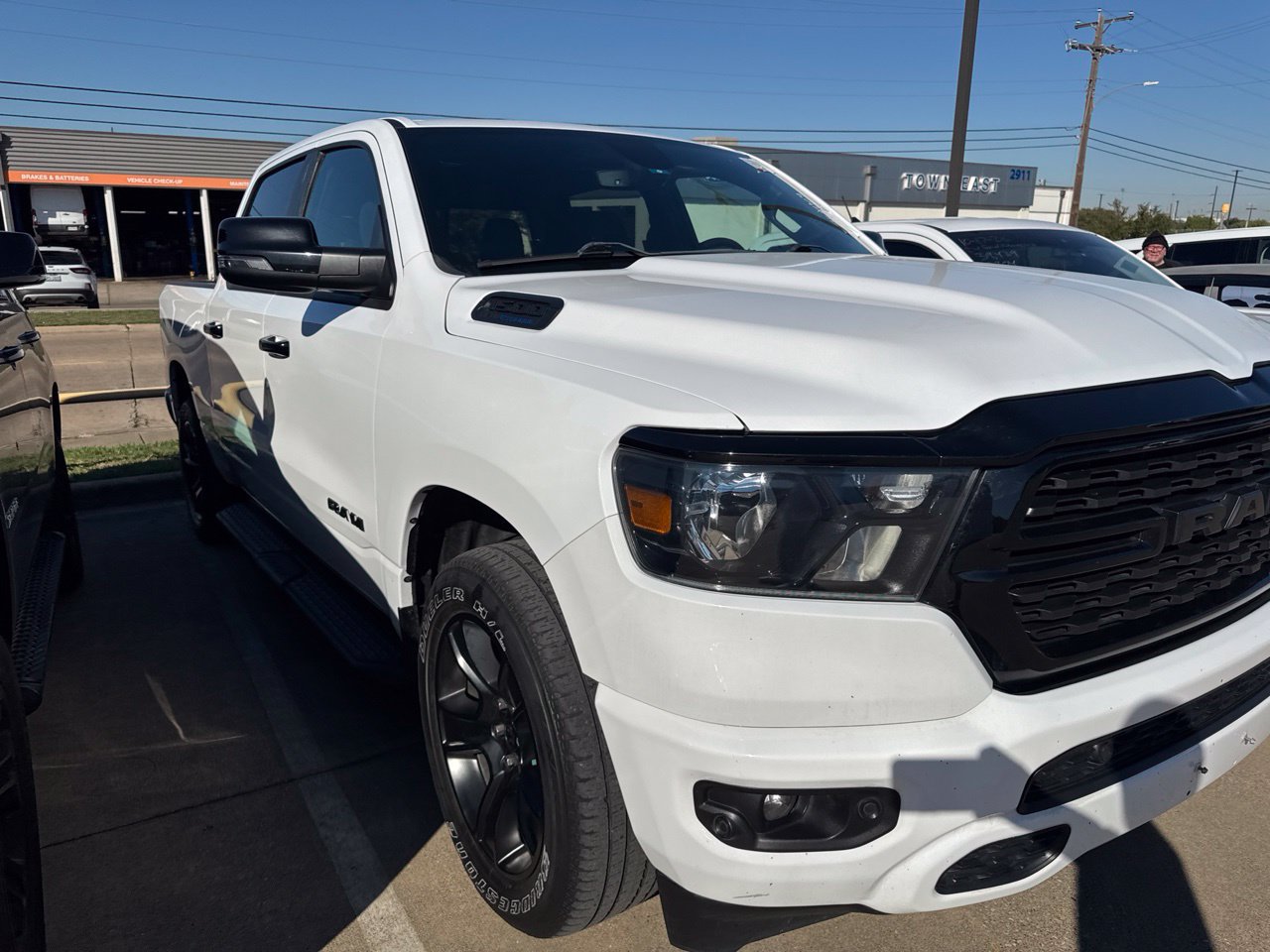 Used 2023 RAM 1500 Lone Star RWD image 3