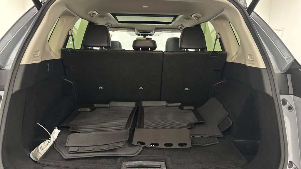 Certified 2023 Nissan Rogue SL w/ SL Premium Package image 13