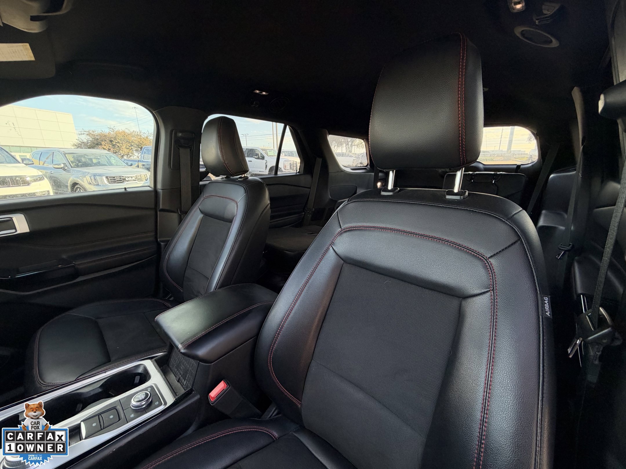 Used 2023 Ford Explorer ST-Line AWD/4WD image 13