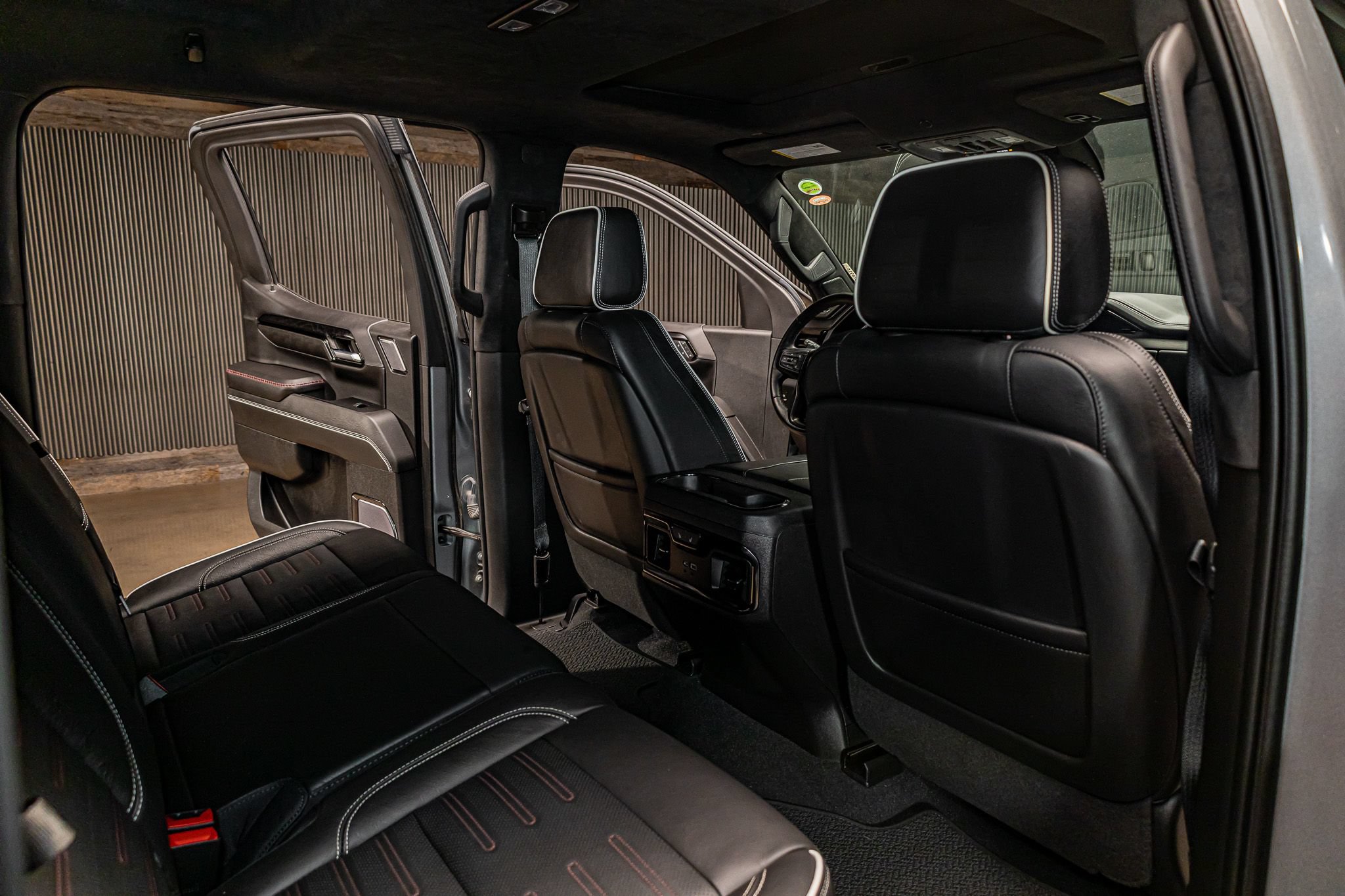 Used 2023 GMC Sierra 1500 AT4X w/ AT4X AEV Edition AWD/4WD image 25