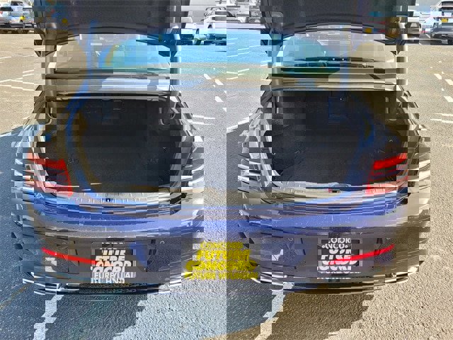 Used 2023 Genesis G80 2.5T image 11