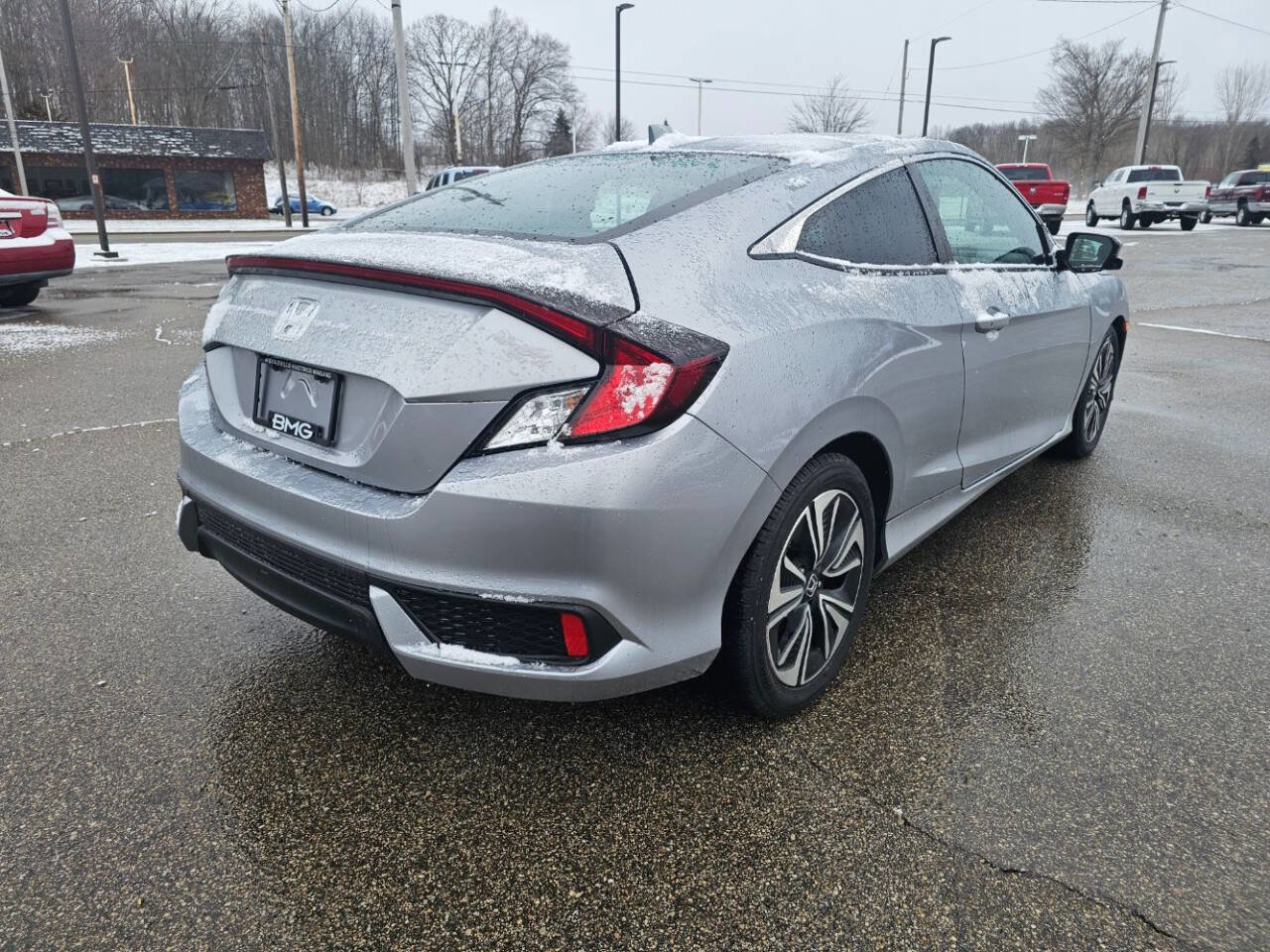 Used 2017 Honda Civic EX-T image 5