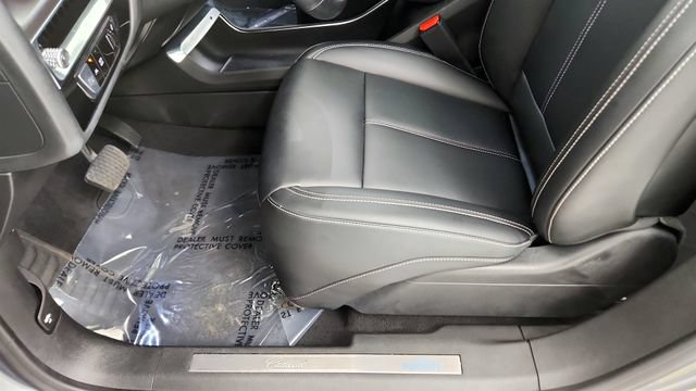 Used 2024 Cadillac Lyriq Tech RWD image 49
