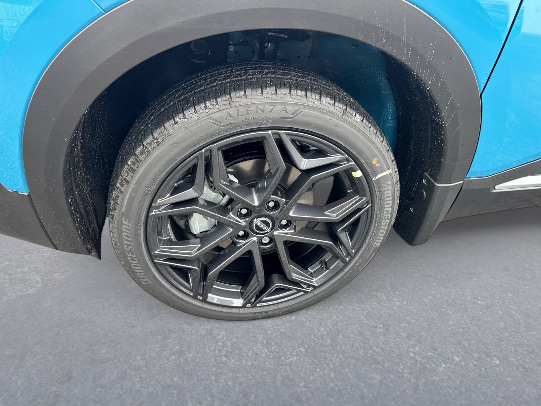 New 2027 Nissan Kicks SR FWD image 11
