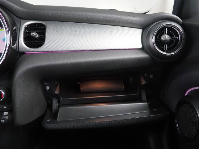 Used 2024 MINI Cooper S image 35