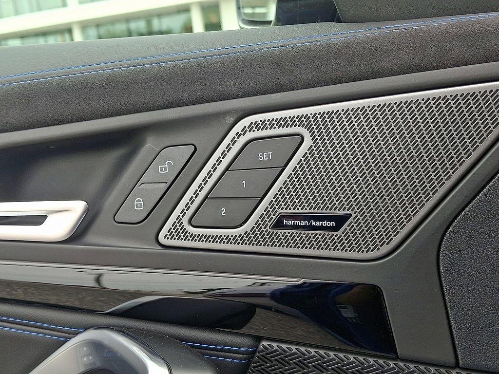 Used 2026 BMW X1 M35i w/ Technology Package image 16