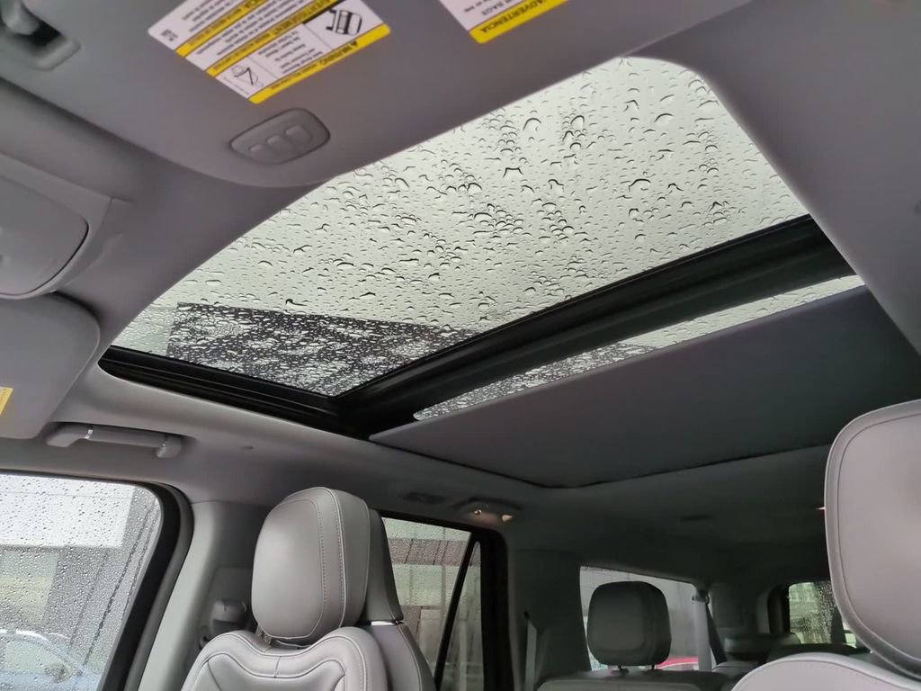 Used 2019 Lincoln Navigator L Reserve image 22