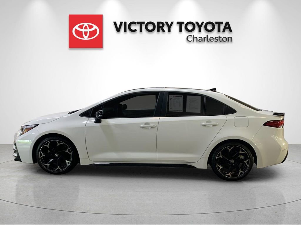 Used 2025 Toyota Corolla FX w/ Convenience Package FWD image 2