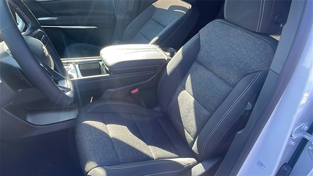 New 2026 Chevrolet Traverse LT w/ LPO, Floor Liner Package image 11