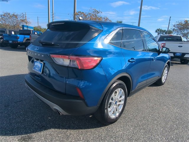 Used 2022 Ford Escape SE w/ Convenience Package image 5