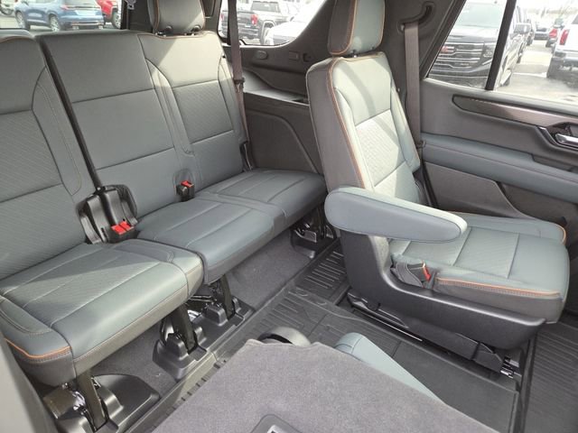 New 2026 GMC Yukon AT4 w/ AT4 Premium Package image 32