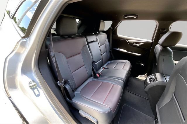 Used 2022 Chevrolet Blazer RS FWD image 17