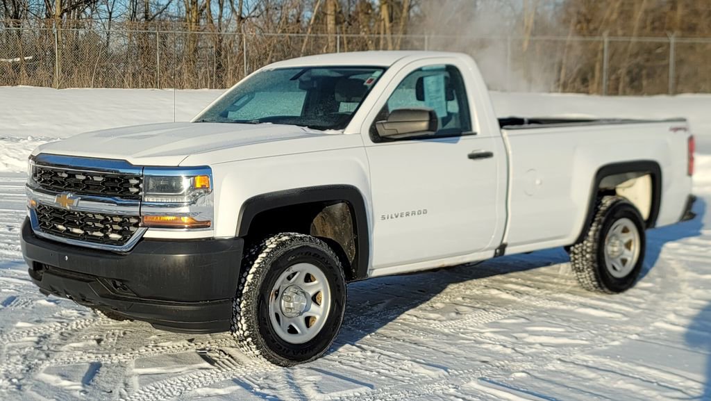Used 2016 Chevrolet Silverado 1500 W/T w/ Trailering Package image 3