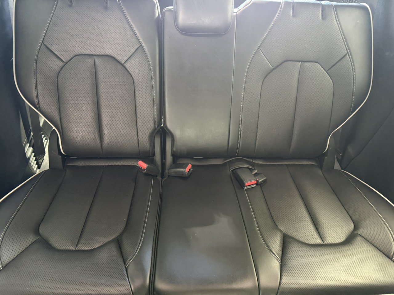 Used 2024 Chrysler Pacifica Limited w/ Uconnect Theater Family Group AWD/4WD image 17