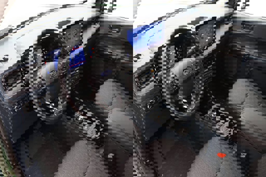 Used 2025 Ford Maverick XLT w/ Black Appearance Package image 17