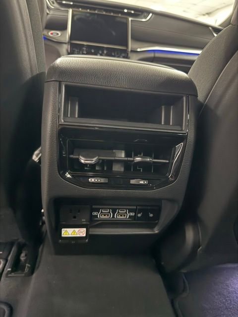 New 2025 Jeep Grand Cherokee Overland w/ Luxury Tech Group IV image 13
