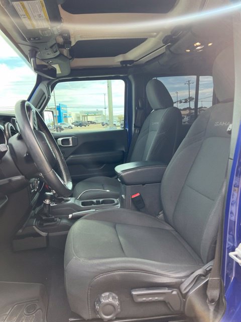 Used 2019 Jeep Wrangler Unlimited Sahara AWD/4WD image 11