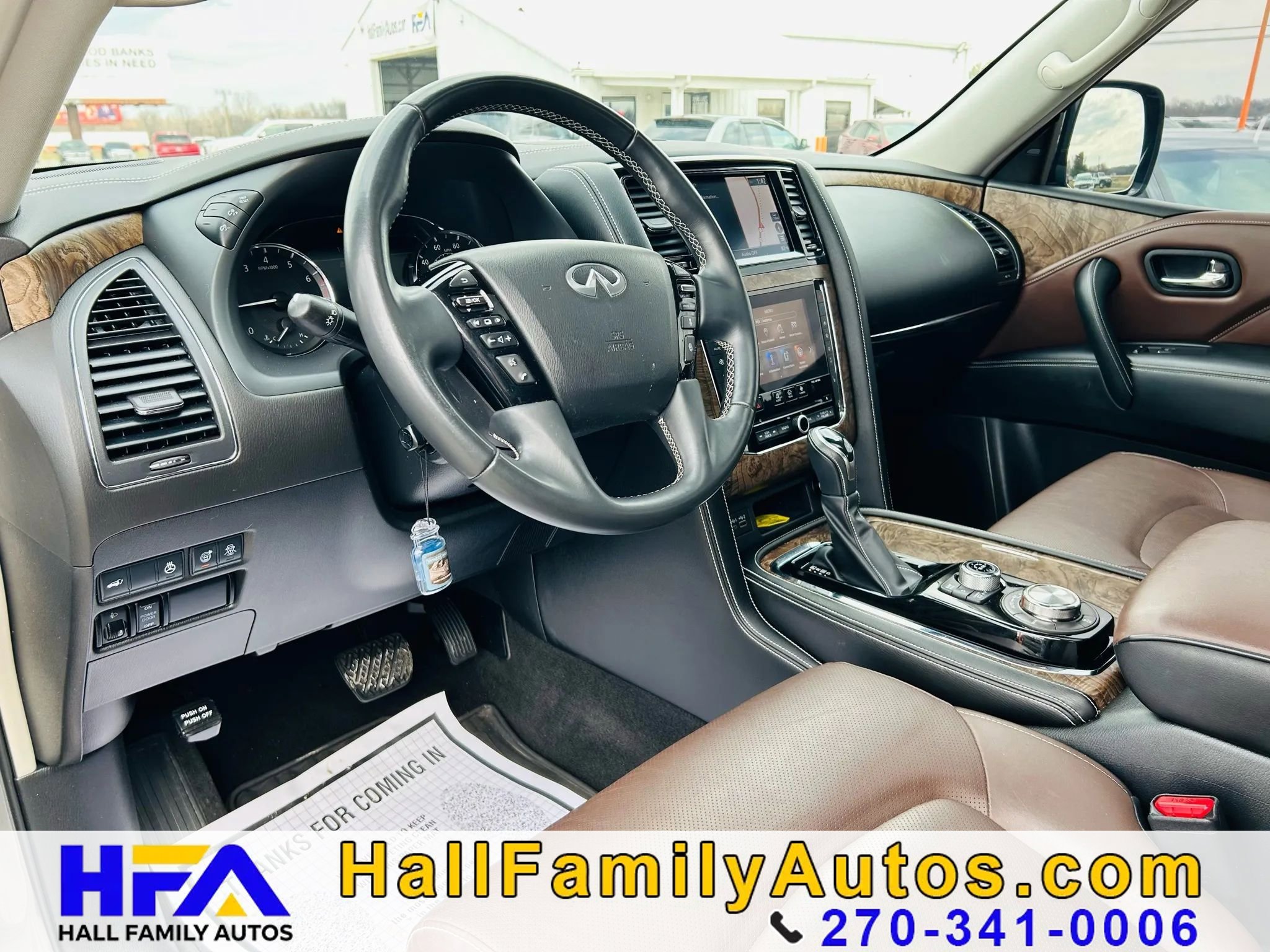 Used 2021 INFINITI QX80 Premium Select w/ All-Season Package image 13