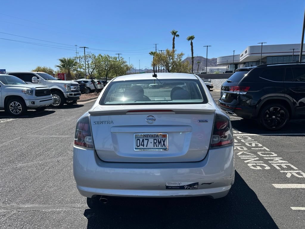 Used 2012 Nissan Sentra 2.0 SR w/ Special Edition Pkg FWD image 6