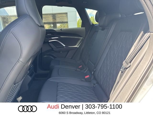 Used 2025 Audi SQ5 Premium Plus image 15