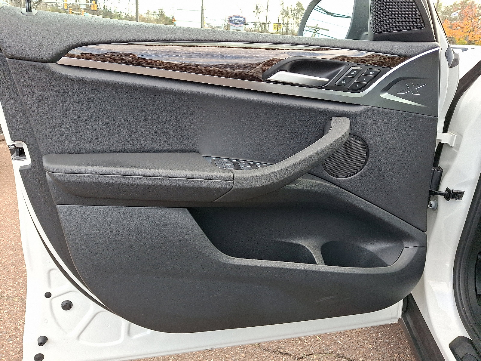 Used 2022 BMW X3 xDrive30i w/ Convenience Package w/ZPA image 12