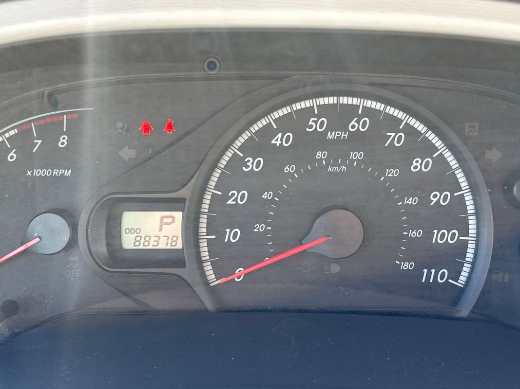 Used 2014 Toyota Sienna LE FWD image 18
