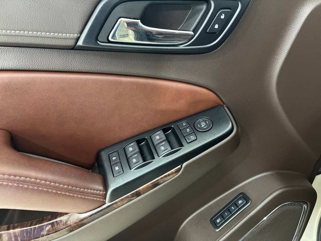 Used 2015 Chevrolet Tahoe LTZ RWD image 23