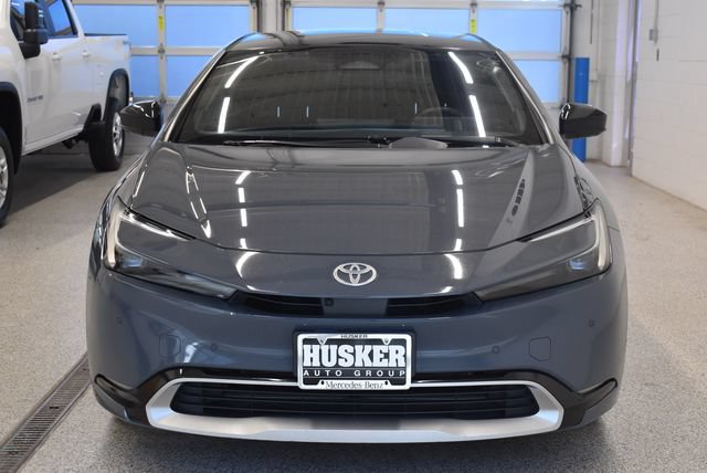 Used 2024 Toyota Prius Prime Premium w/ Advanced Technology Package FWD image 3
