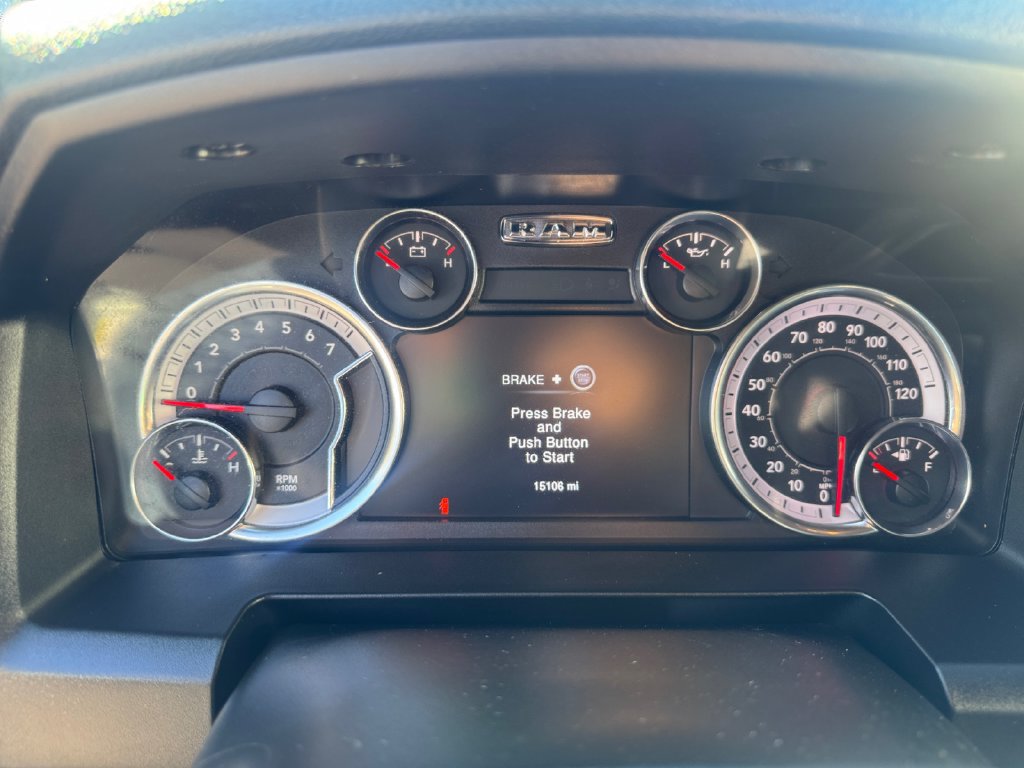 Used 2023 RAM 1500 Warlock AWD/4WD image 22
