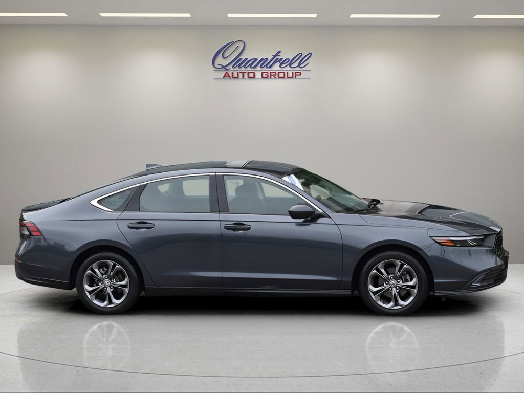 Used 2023 Honda Accord EX image 3