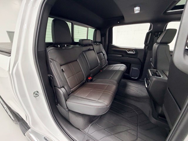Certified 2022 Chevrolet Silverado 1500 High Country w/ High Country Premium Package AWD/4WD image 25