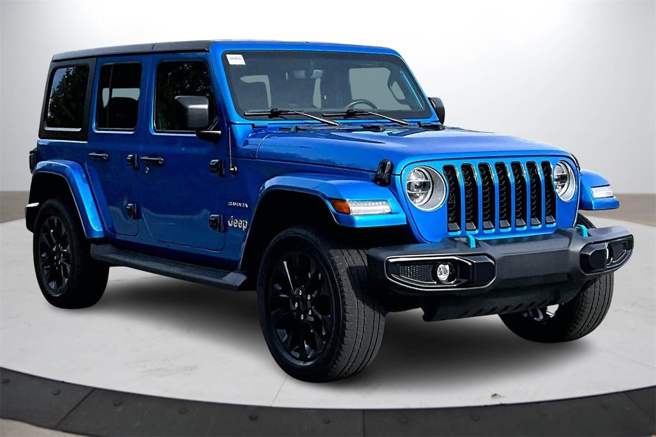 Used 2022 Jeep Wrangler Unlimited Sahara image 2